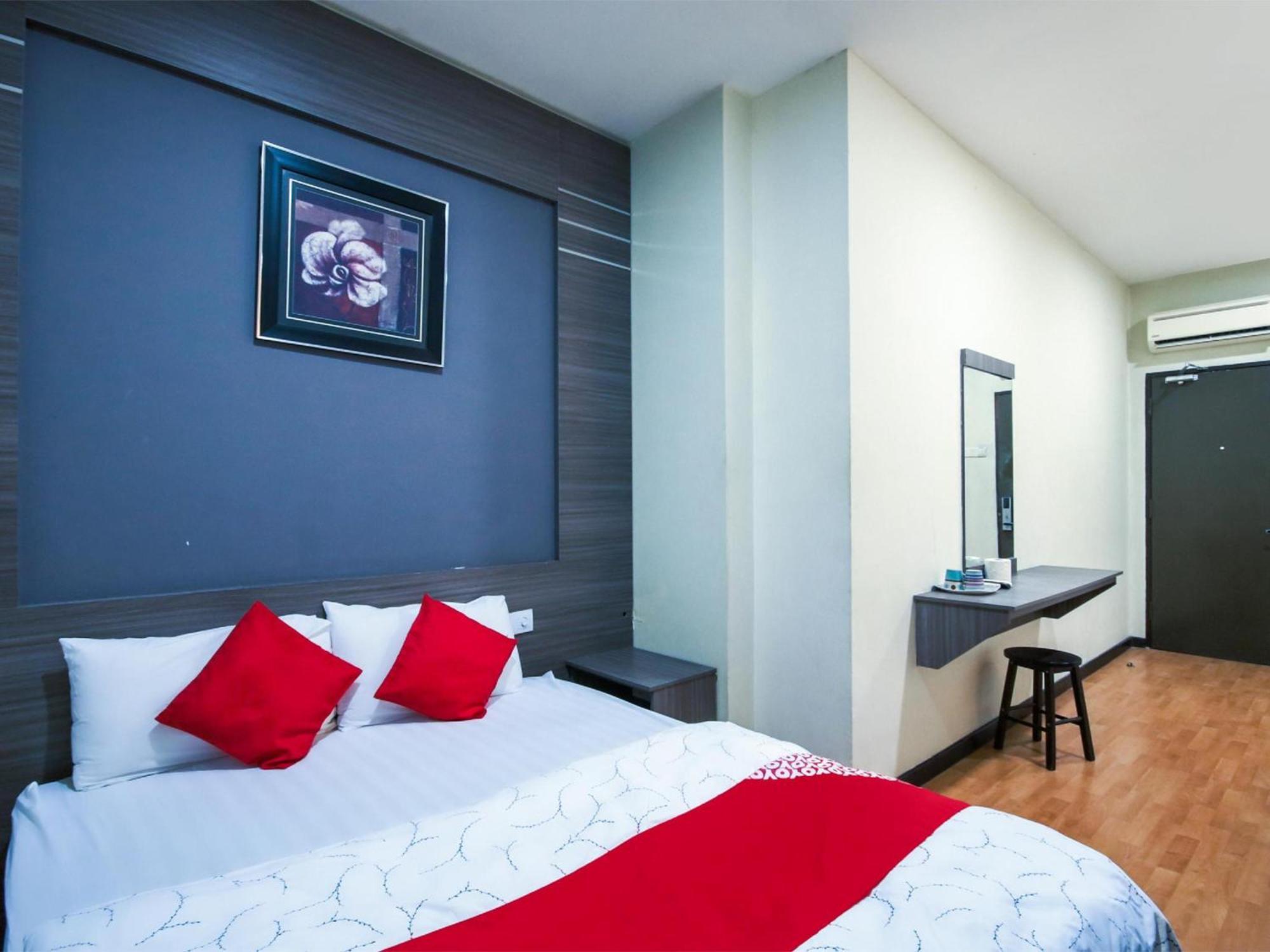 Capital O 812 Hotel Smc Seksyen 13 Shah Alam Exterior photo